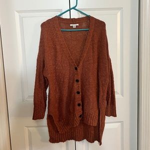 AE Cardigan